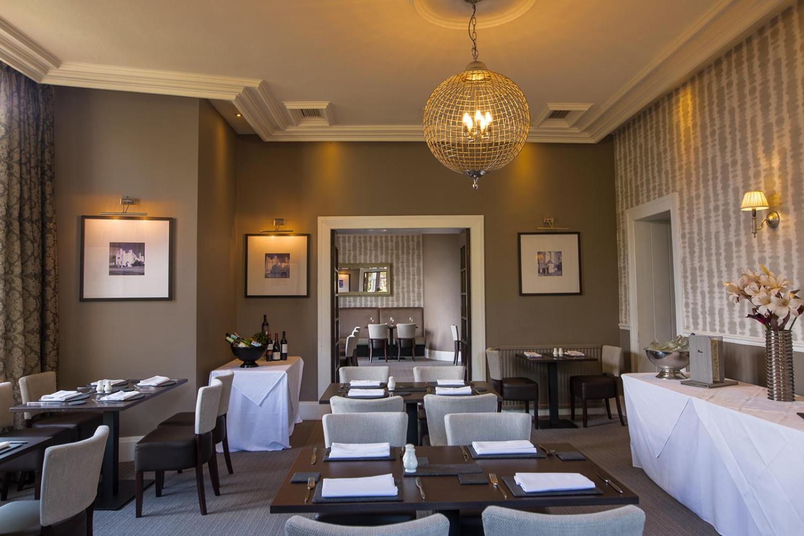 Rosslea Hall Hotel Rhu Kültér fotó