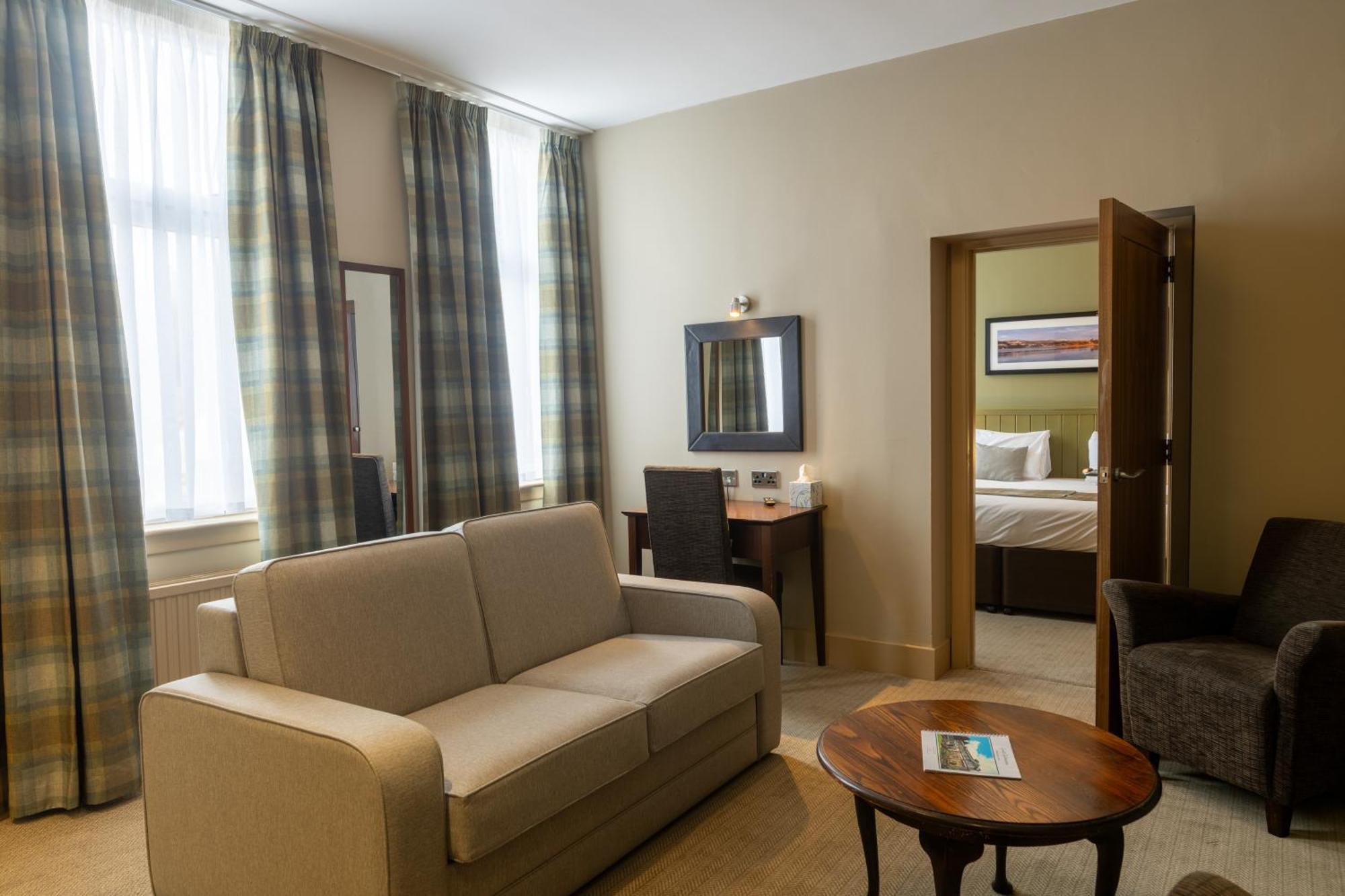 Rosslea Hall Hotel Rhu Szoba fotó